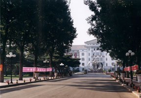 長江大學文理學院圖片