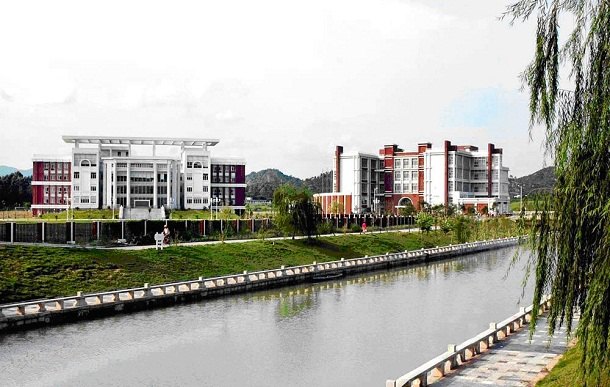 南方科技大學(xué)圖片