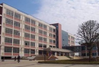 武漢紡織大學外經貿學院圖片