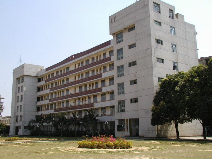 百色學(xué)院圖片