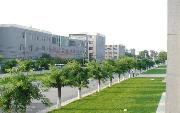 現(xiàn)代管理大學(xué)圖片